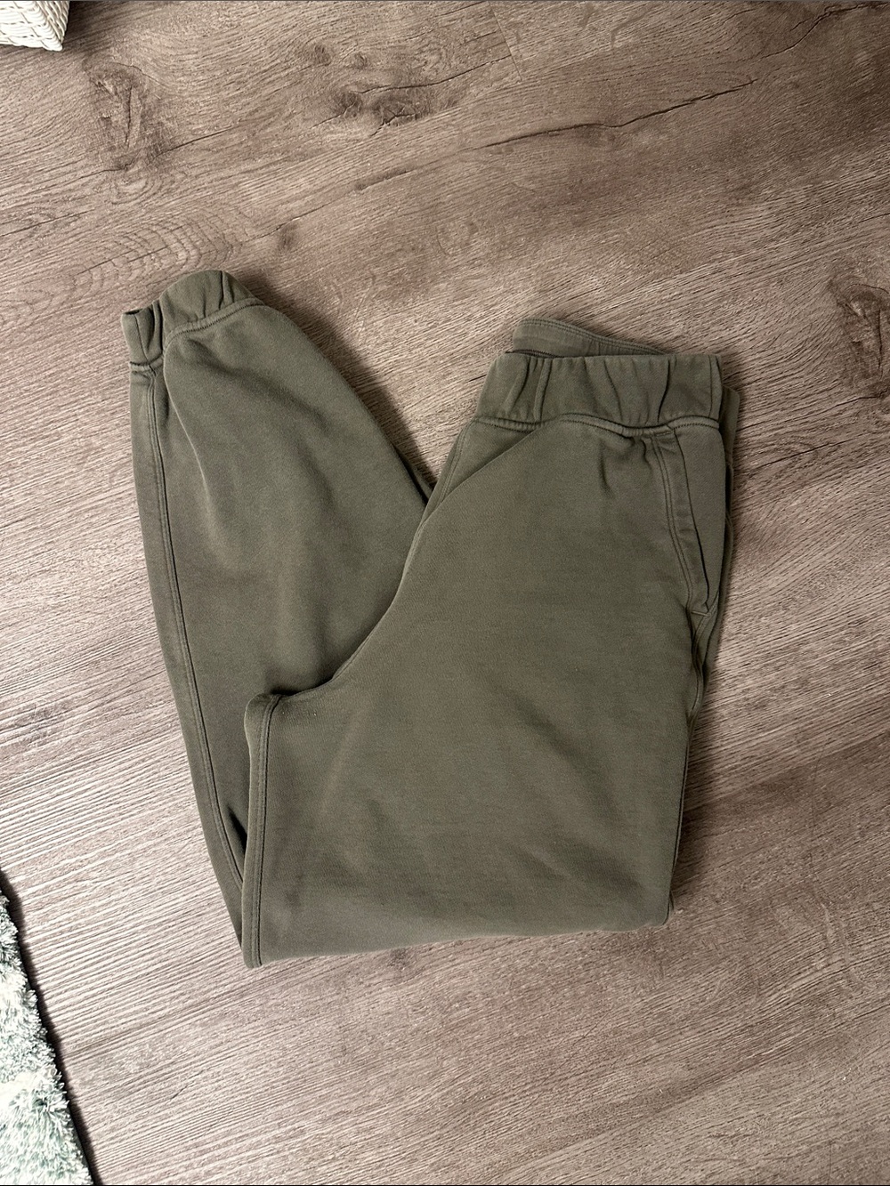 lululemon Relaxed fit Jogger